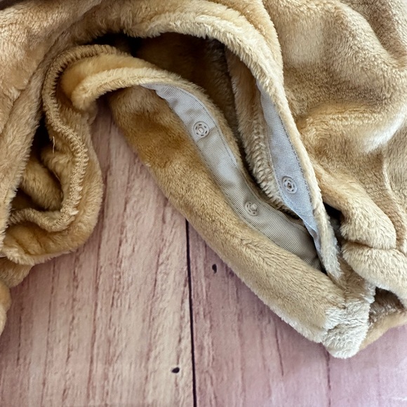 The Wizard of Oz Cowardly Lion Baby Costume 3-6 Months - Picture 6 of 10